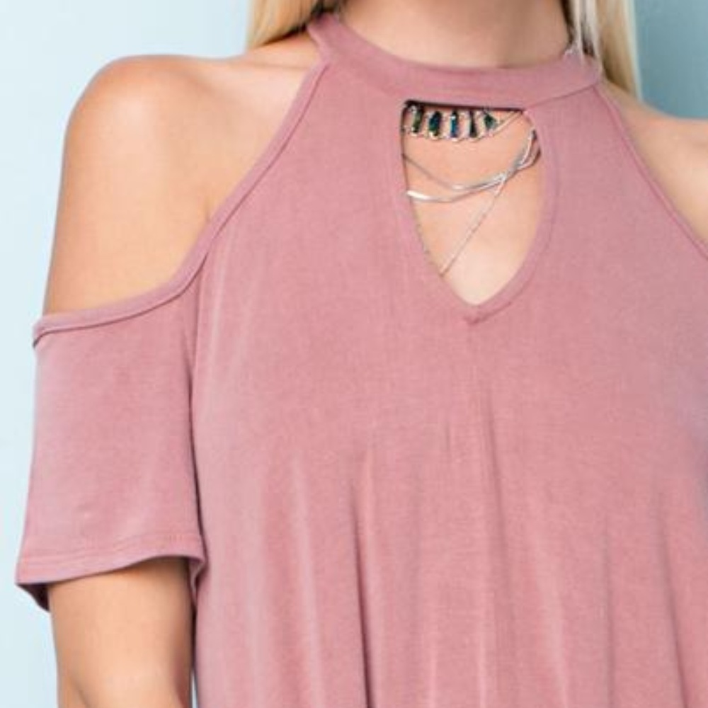 Off Shoulder Tee Shirt Cut Out Choker Top Blush - Picture 2 of 4